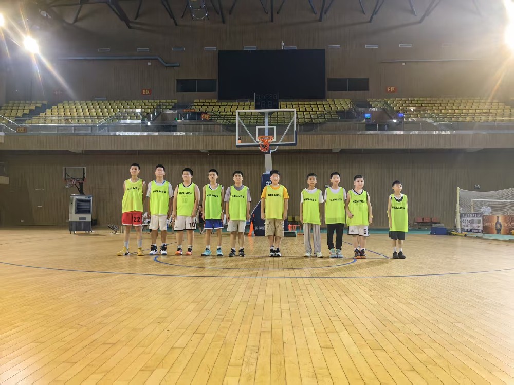 蕲春搏奥篮球培训受邀征战黄冈市青少年篮球赛 彰显本土青训硬核实力